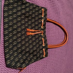 Dooney  and Bourke purse